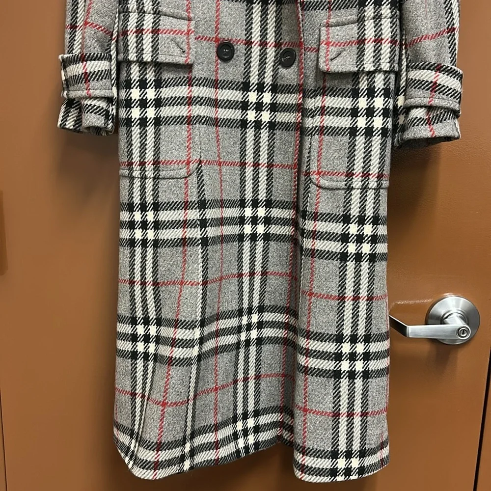 Burberry Plaid Wool Coat Size 14UK/12US - Picture 4 of 13